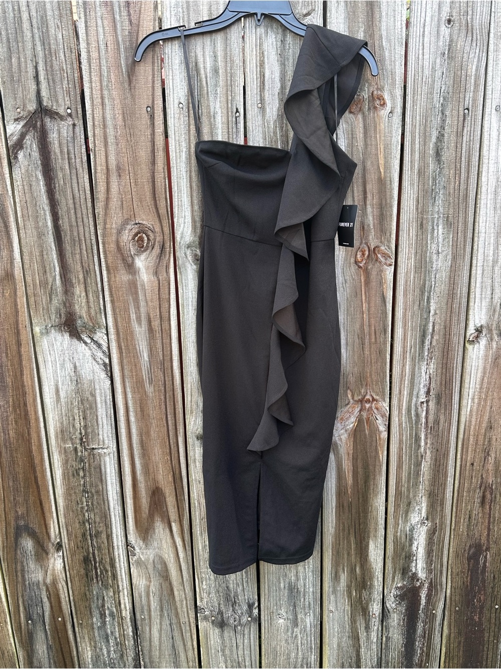 Forever 21 Black One-Shoulder Ruffle Sheath Dress